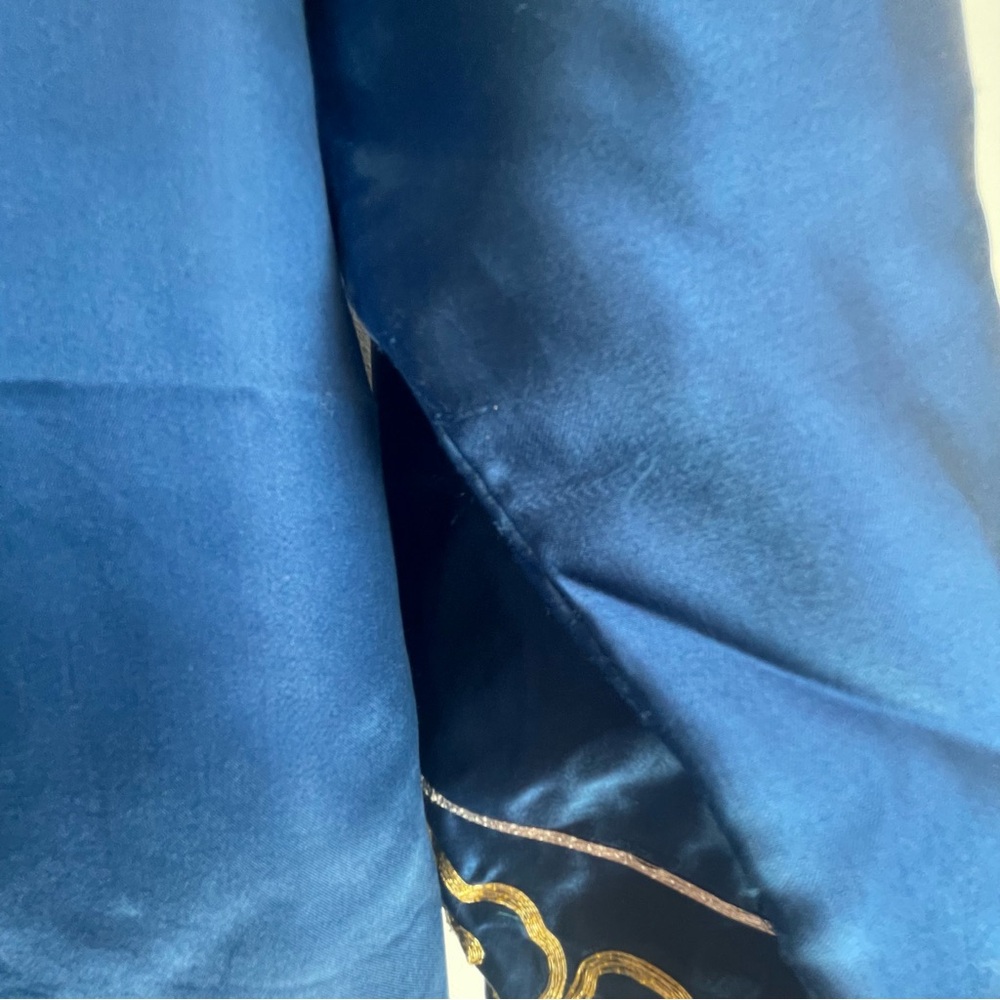 Vintage Magnolia Pure Silk Hand Embroidered Dragon Robe/Jacket - Shanghai - Picture 5 of 6